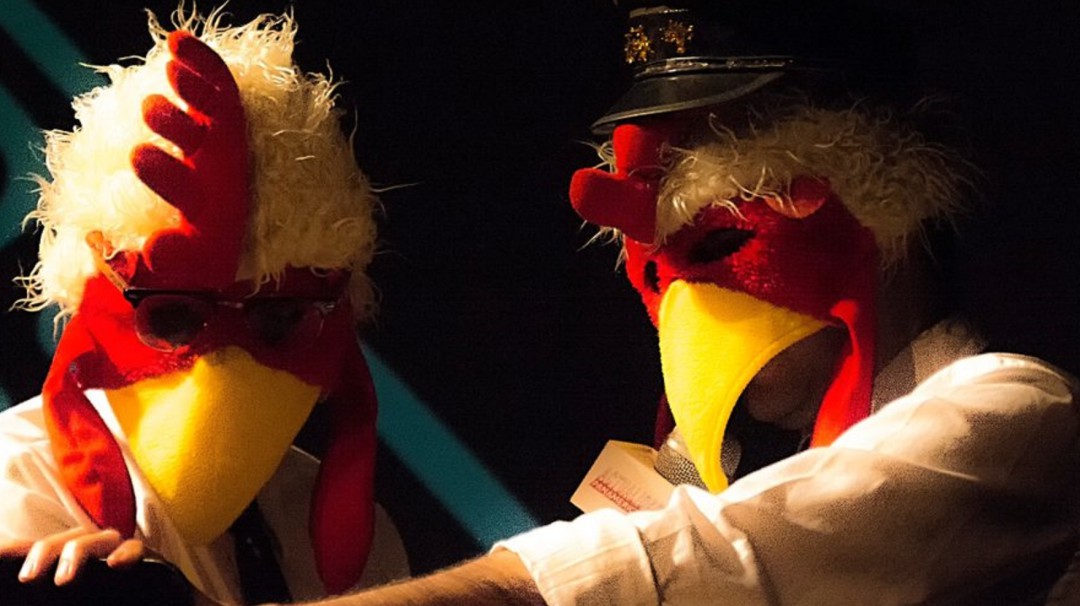 Las noticias falsas de 'Actualidad Panamericana' llegan al teatro