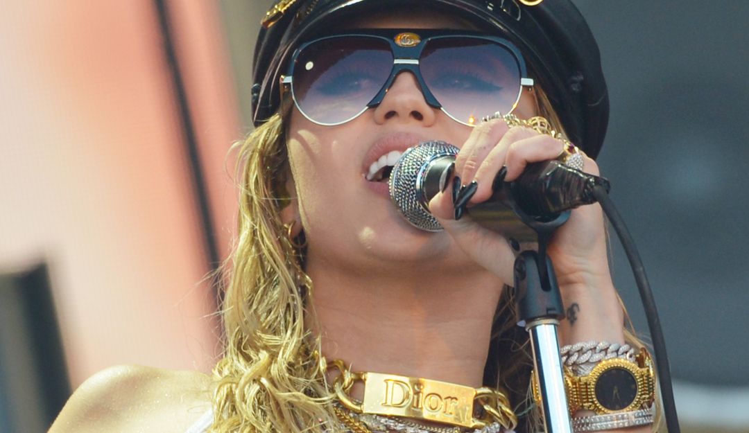 Novios de Miley Cyrus: Los hombres y las mujeres que Miley Cyrus ha besado