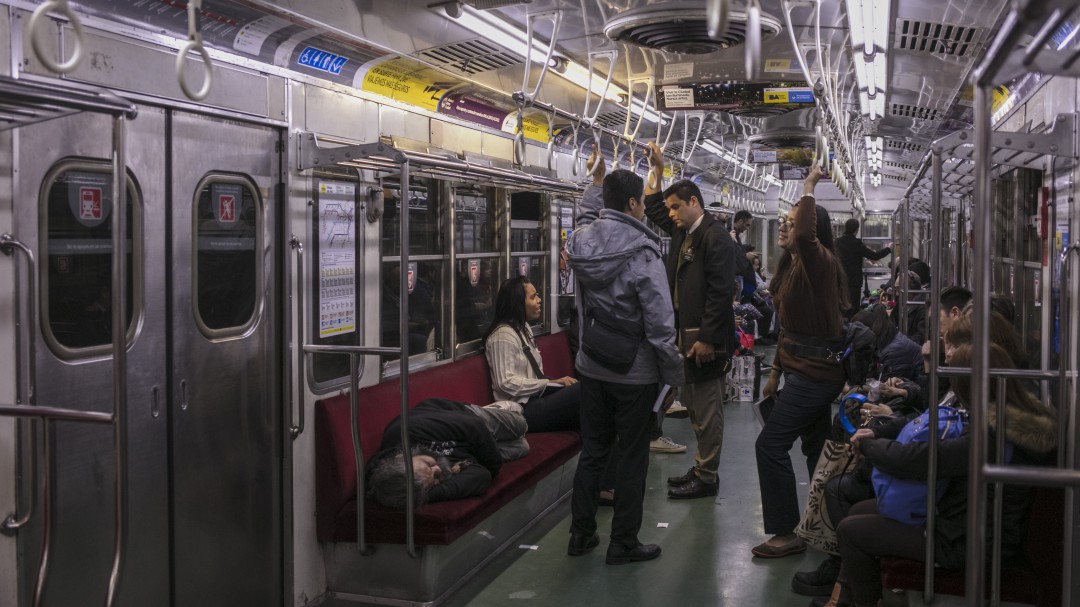 ¿Atrasados? Bogotá planea 1ra línea del Metro, el de Madrid cumple 100 años