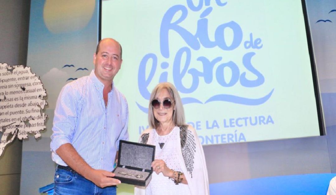 Maria Kodama Jorge Luis Borges Feria de la Lectura Un Río de Libros: María Kodama y la intimidad de Jorge Luis Borges en un Río de Libros