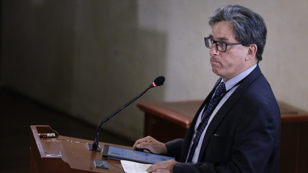 "Asumiré responsabilidad si sentencia dice que el ministro fue un imbécil"