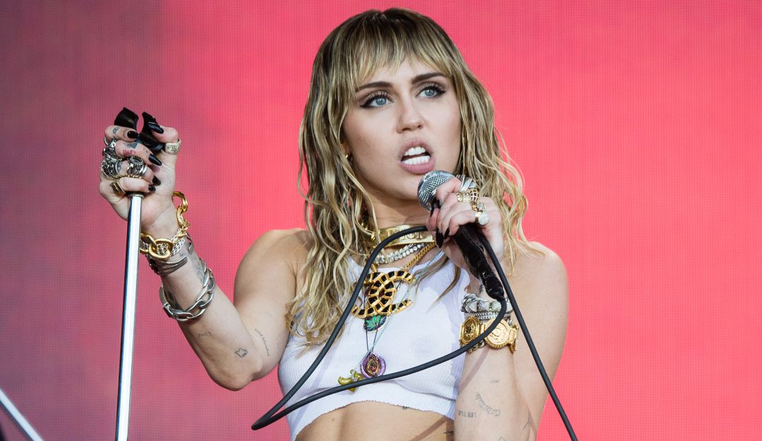 Miley Cyrus asegura no ser gay por relación con Cody Simpson: Miley Cyrus aseguró que ya no es gay por relación con Cody Simpson