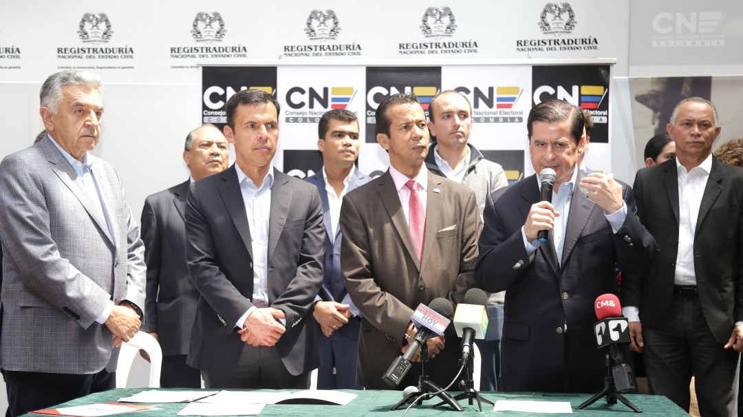 Después de elecciones, el Congreso elegiría al nuevo magistrado del CNE