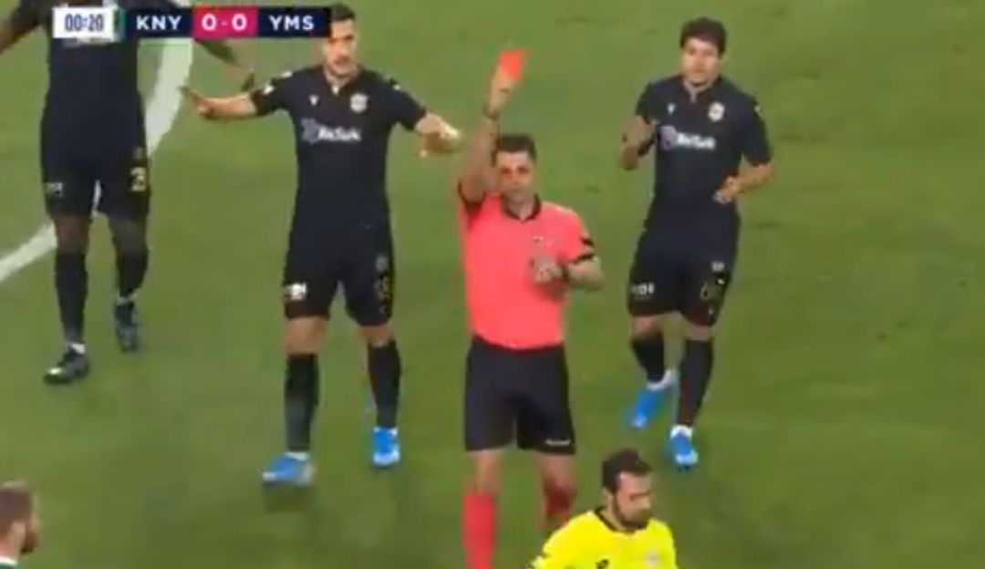 futbol insólito error de portero se va expulsado a los 13 segundos bloopers: ¡Increíble error! Se fue expulsado a los 13 segundos