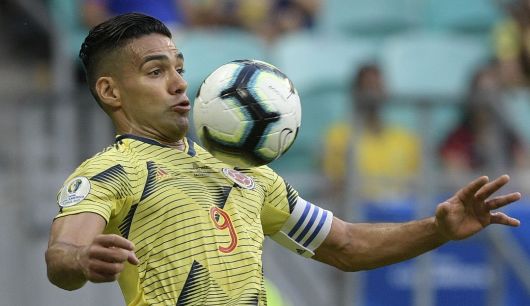 Radamel Falcao colombianos en el exterior Galatasaray: The Independent: Falcao entre los mejores 100 jugadores del siglo XXI