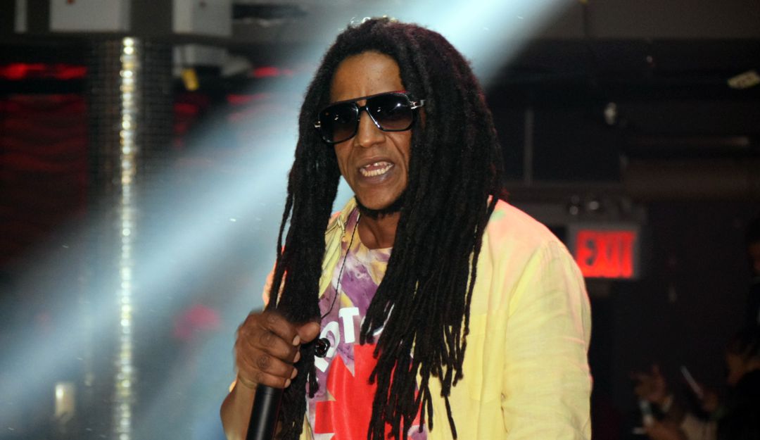 Tego Calderón