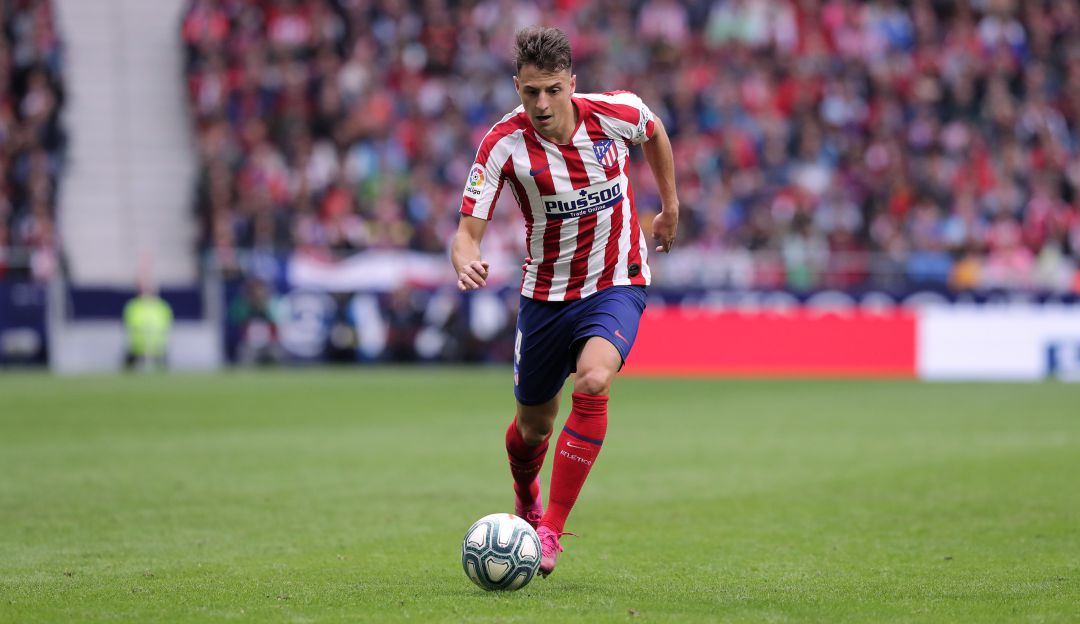 Selección colombiana fútbol santiago arias atlético de madrid ac milan: Un gigante de Europa busca a Santiago Arias