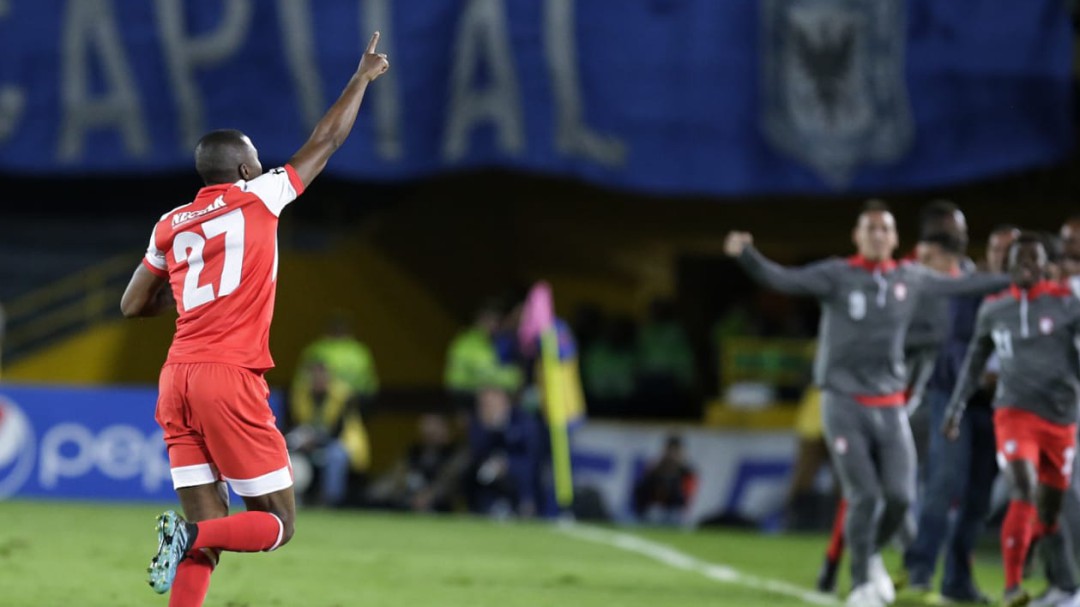 Clásico 299: Millonarios y Santa Fe, entre la espada y la pared