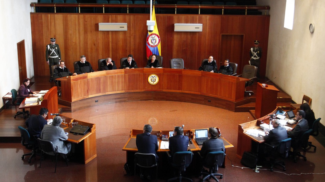 Se vuelve a votar la terna para Fiscal