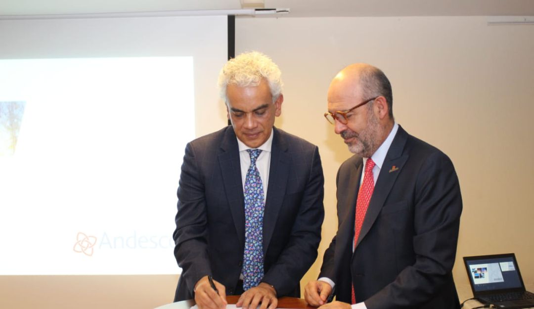 Contaminación empresas: Empresas de servicios públicos se comprometen a reducir contaminación