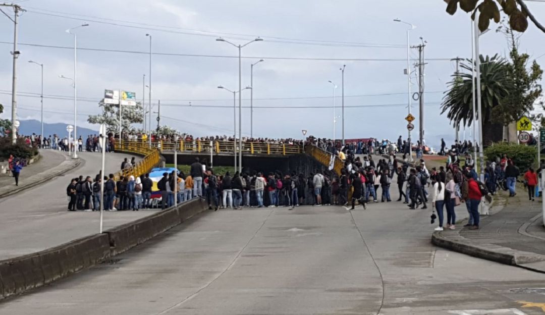 Universitarios protestaron en Manizales