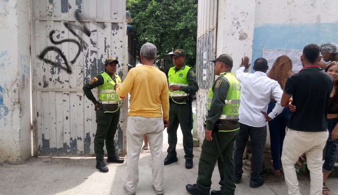 Captura corrupción al sufragante Cartagena: En Cartagena capturan a hombre con 17 sobres que tenían billetes de $50 mil
