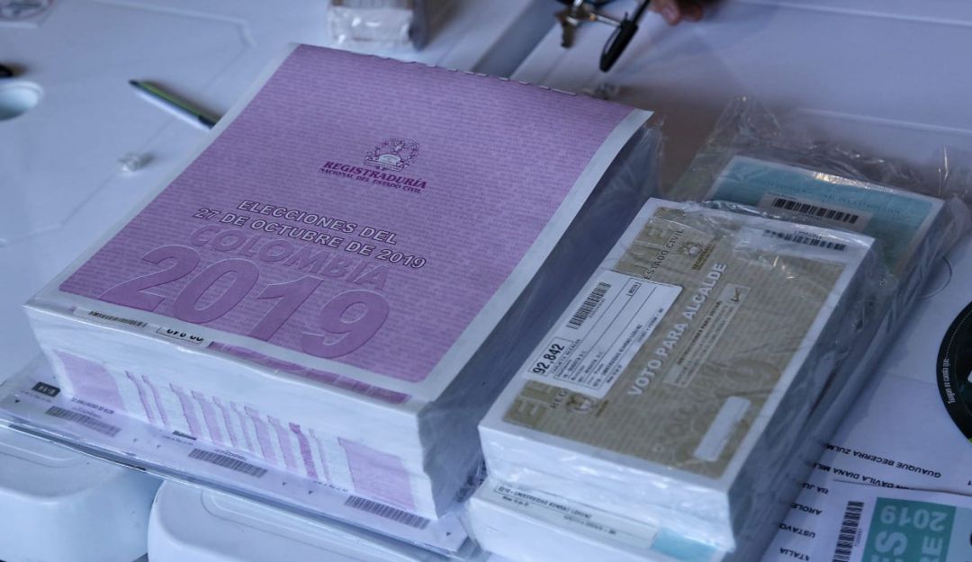 Elecciones Alcaldías y Gobernacioes Colombia: Compra de votos a $15.000 y en combo a $500.000 denuncia la MOE