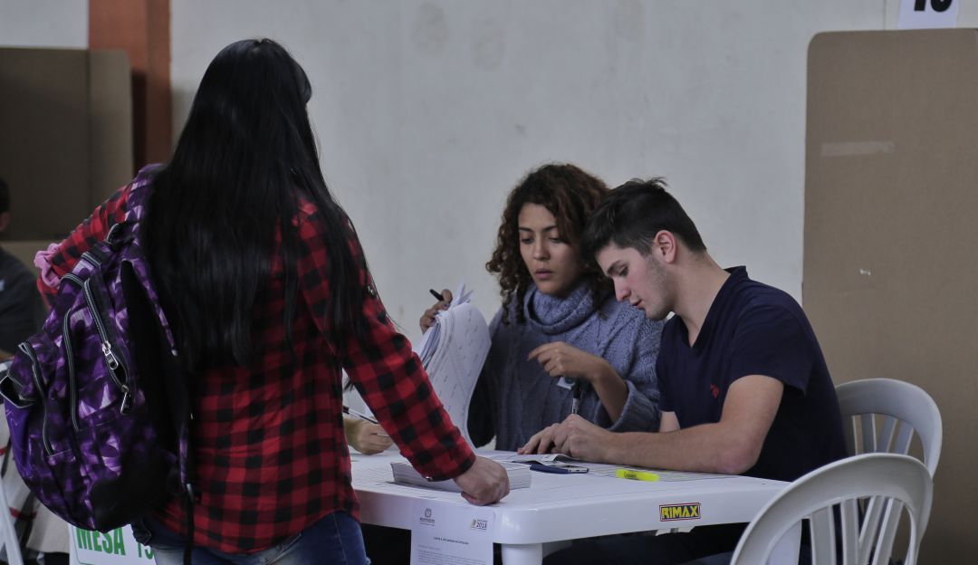 Elecciones Alcaldías y Gobernaciones Colombia: Trasladan puestos de votación por atentado en el Meta