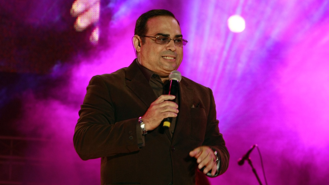 Gilberto Santa Rosa cumple 40 años de carrera