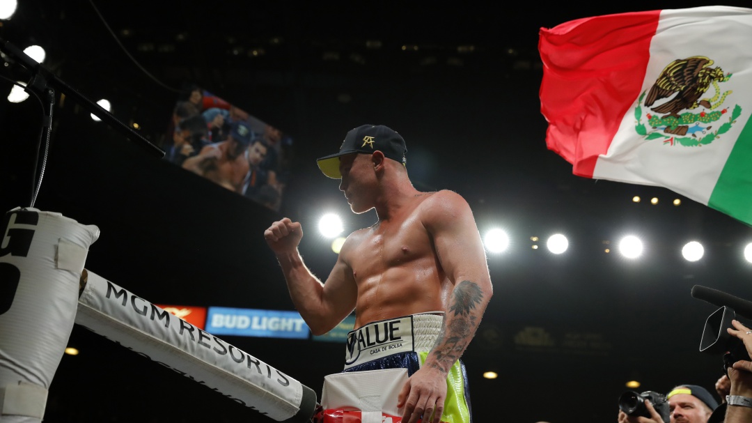 'Canelo' Álvarez, nuevo campeón mundial semipesado