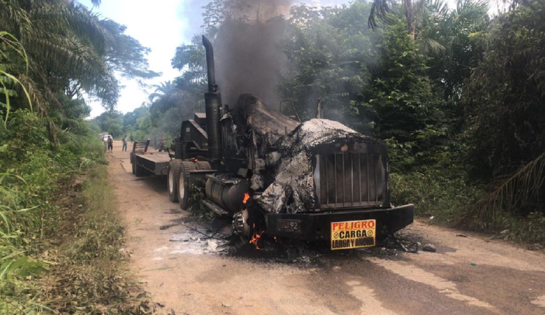 Ataque en el Catatumbo al Ejercito Nacional: Incineran vehículo adscrito al Ejército Nacional en la zona del Catatumbo