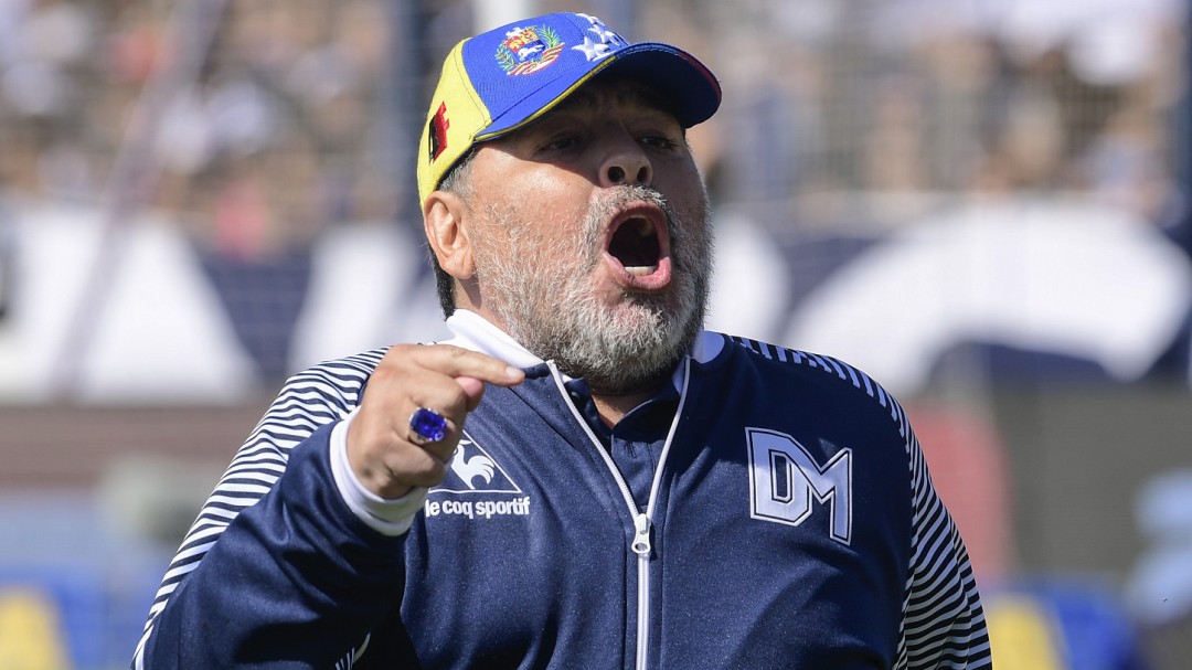 Video: Inquietantes palabras de Maradona a su hija