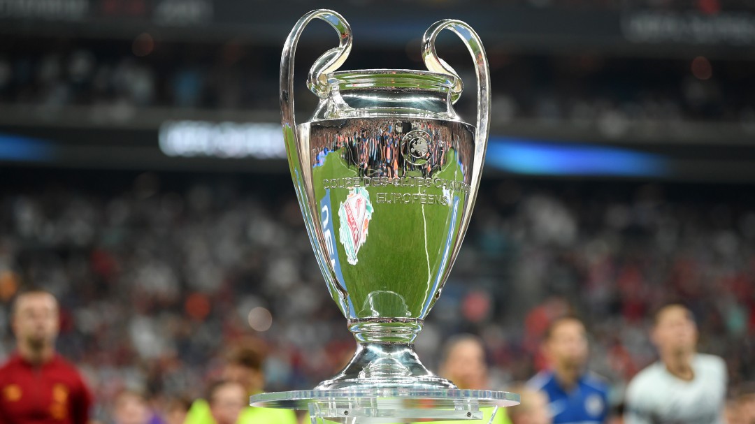 ¿Fuera del continente? UEFA estudia cambiar la sede de la final de 2024