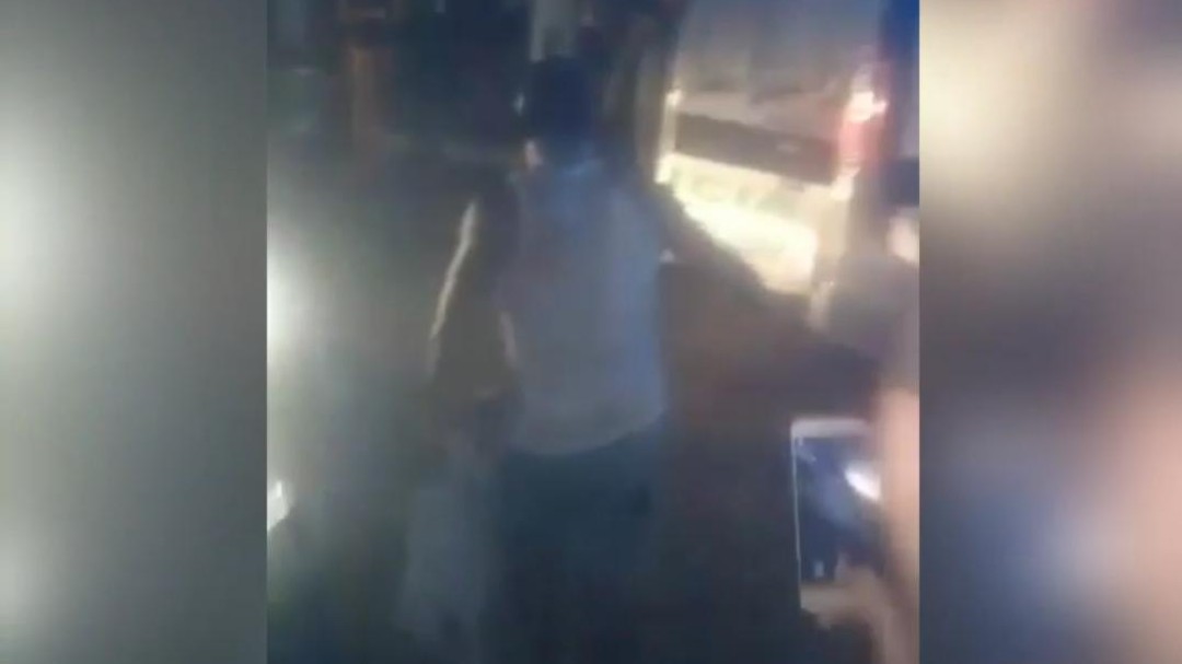 Fuerte golpiza a dos presuntos atracadores en Barranquilla
