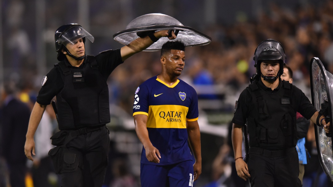 Fabra abandona Boca Juniors en medio de críticas y el llamado de la Selección Colombia
