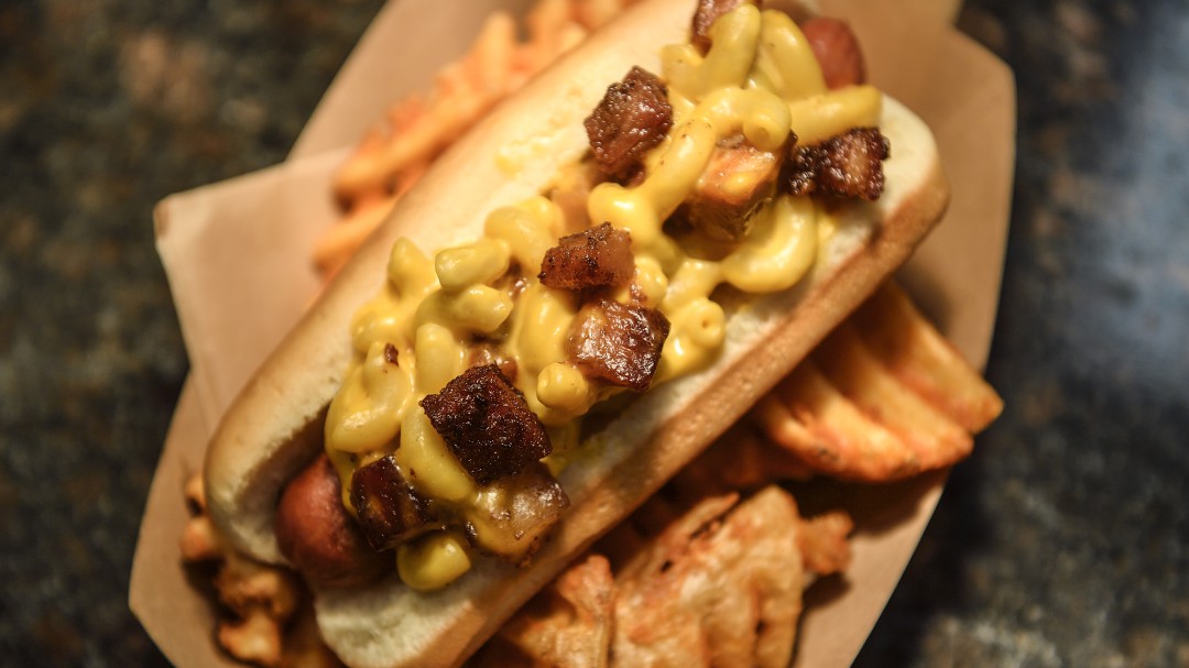 ¿El perro caliente es plato típico de nuestro país?