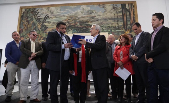 Verdad y Reparación de Grupos Armados en Colombia: Exguerrillas y Autodefensas firman pacto de reconciliación Verdad y Reparación de Grupos Armados en Colombia: Exguerrillas y Autodefensas firman pacto de reconciliación
