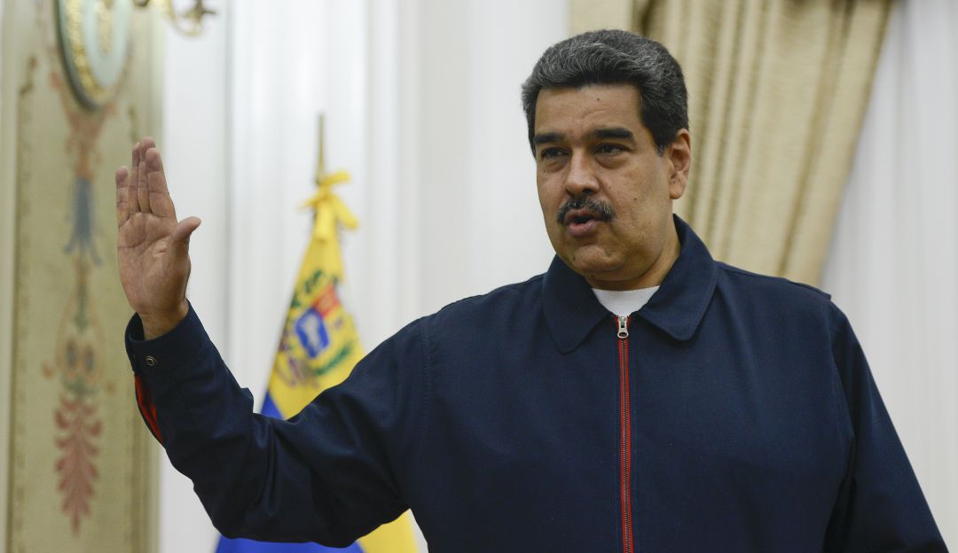 Crisis Política y Social en Venezuela Nicolás Maduro: Nicolás Maduro declara 'victoria' ante supuesto intento de golpe de EE.UU.