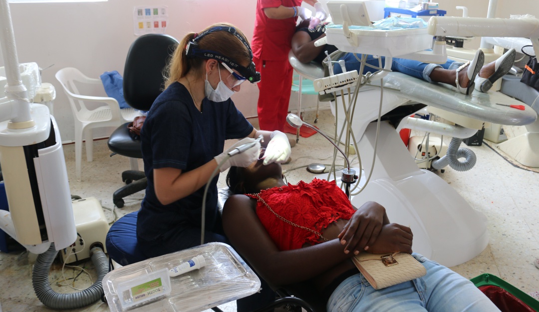 Navegando al Corazón del Pacífico: Navegando al Corazón del Pacífico llega a las comunidades más olvidadas