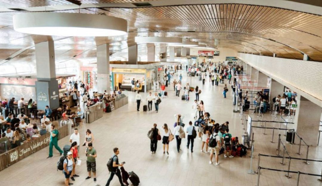 Drogas en Estados Unidos: Caen funcionarios de aeropuertos que facilitaban envío de drogas a EE.UU