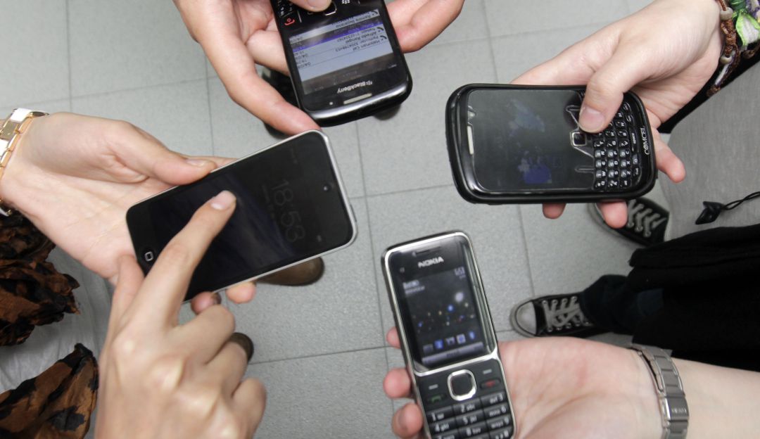 SuperComerio: Empresas de telefonía deben suministrar información de celulares que venden