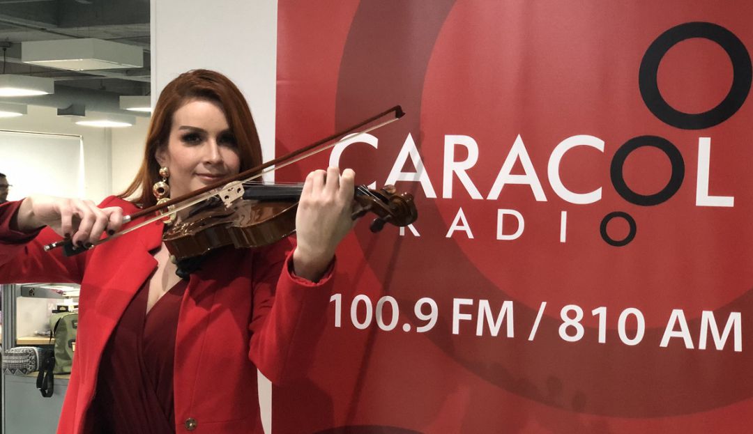 La violinista paisa Marih se adelanta a la navidad con La Fiesta
