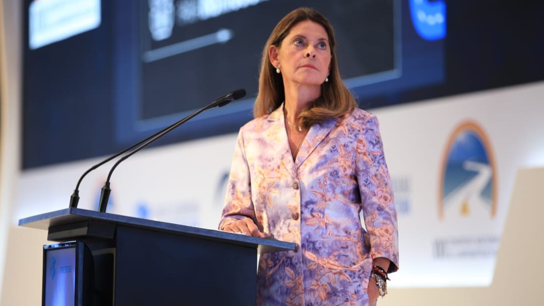Pacto con empresa privada generaría 1.5 millones de empleos