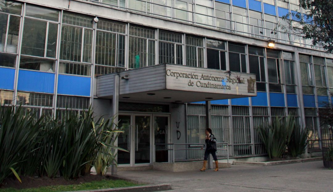 Destitución e inhabilidad para director de la CAR, Guillermo Franco: Procuraduría confirma destitución e inhabilidad para director de la CAR