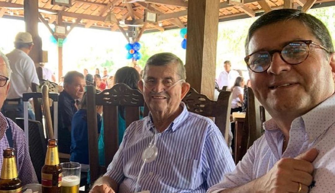 Roberto Rivas Salazar (padre) junto a Luis Roberto Rivas Montoya (hijo)