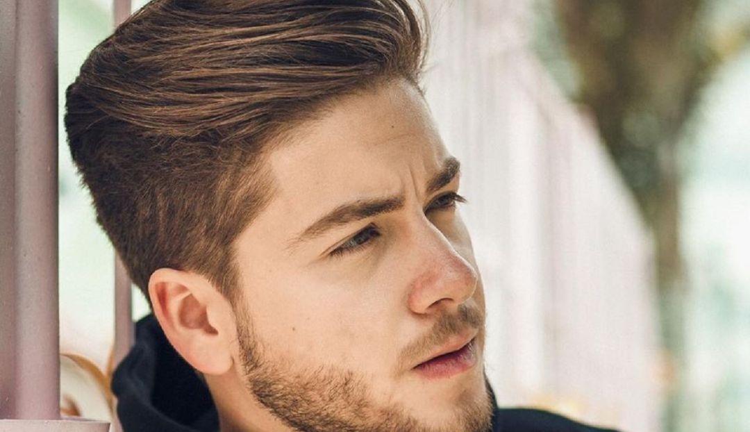 Vivo pensándote el debut musical de Juan Lacouture