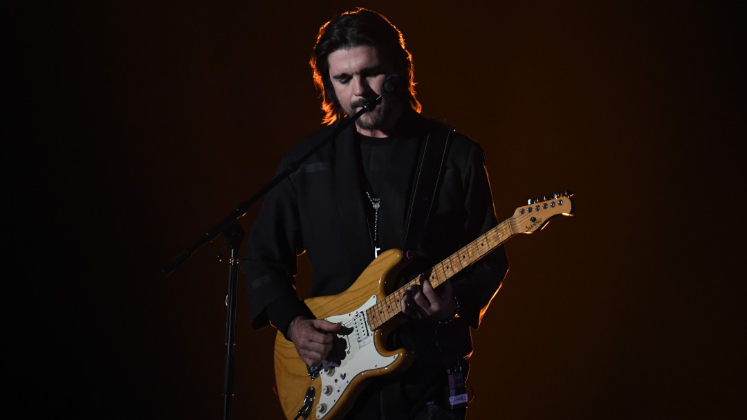 Juanes: "Pienso en Dilan y su familia como en los policías y sus familias"