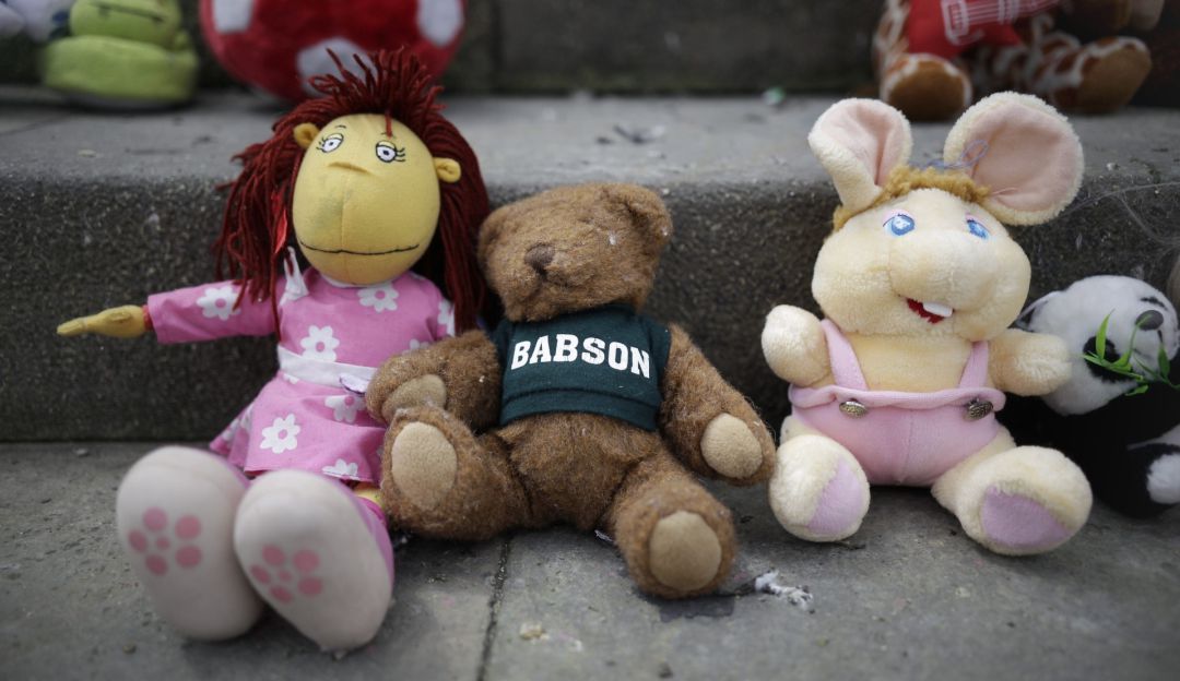 Rescatan a tres hermanitos abandonados en el sur de Bogotá