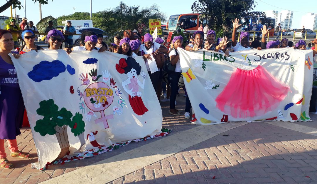 dia mujer cartagena: Las mujeres de Cartagena tejieron su historia de resistencia