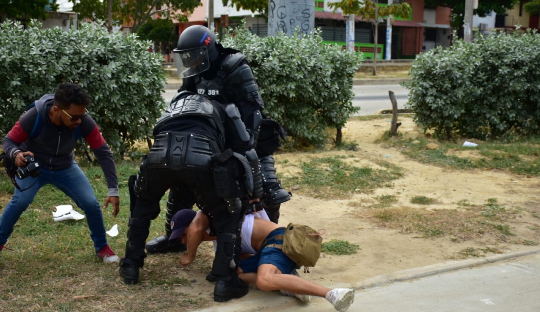 Libertad de prensa: Flip pide investigar a Policías que retuvieron a periodistas en marcha