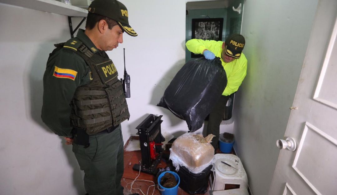 CAPTURA BANDA MARIHUANA LABORATORIO: Banda producía 'cera' de marihuana para vapeadores