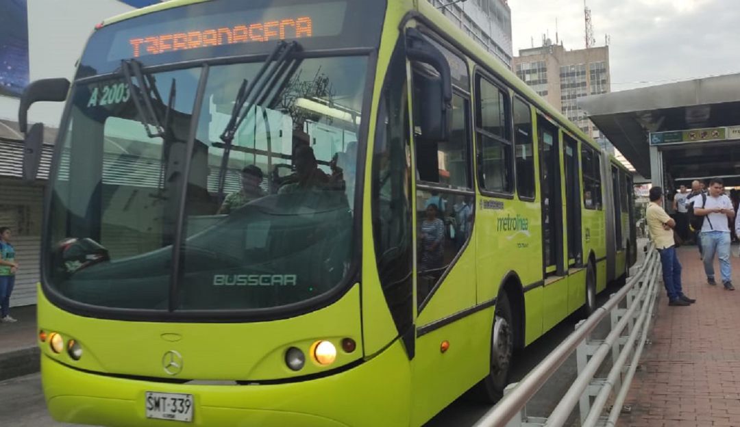 RUTAS METROLINEA CAMBIOS RUTAS DE COMPLEMENTARIEDAD BUSES CONVENCIONALES: Nuevas rutas y cambios en el servicio de Metrolínea