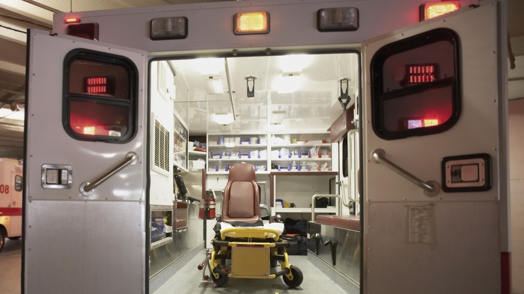 Con nuevo decreto MinSalud pone fin a la guerra de ambulancias