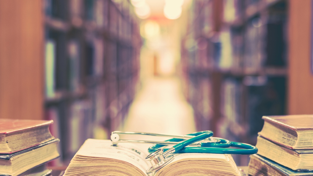 El hospital de los libros en la Biblioteca Nacional