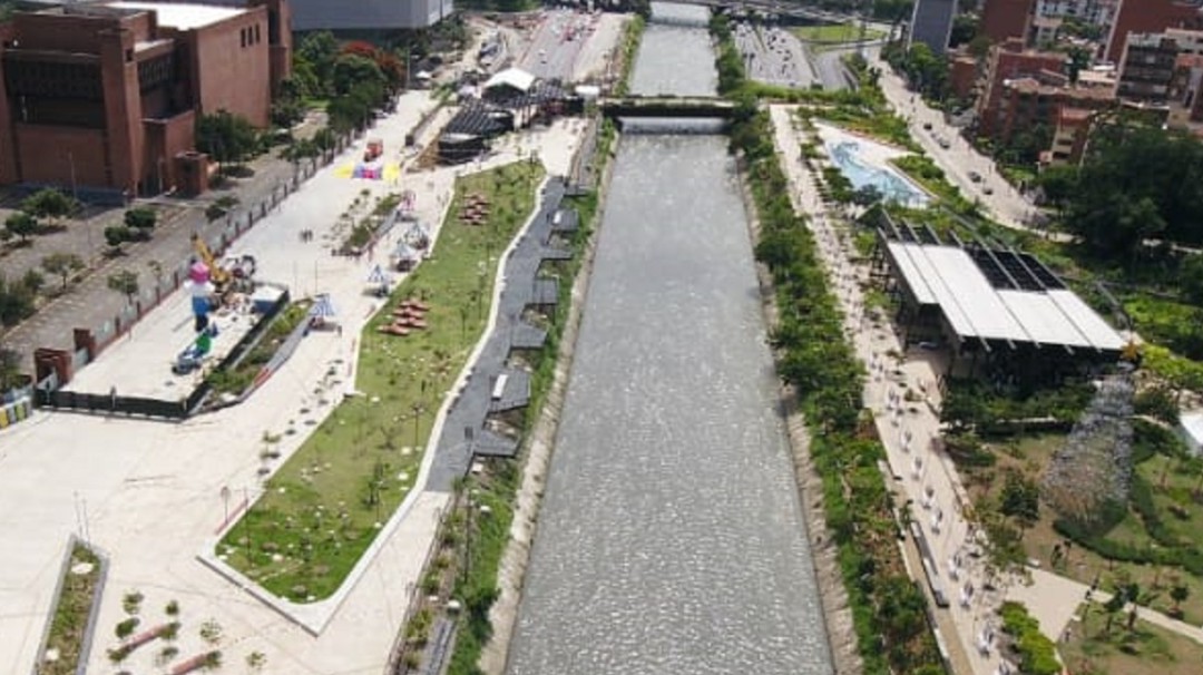 En Parques del Río se puede escuchar el pasó del agua