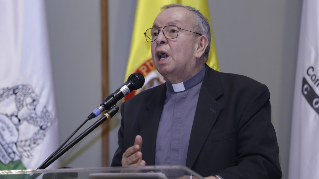 Iglesia Católica pide reactivación de diálogo con el ELN