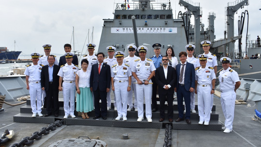 Buques surcoreanos de visita en Cartagena