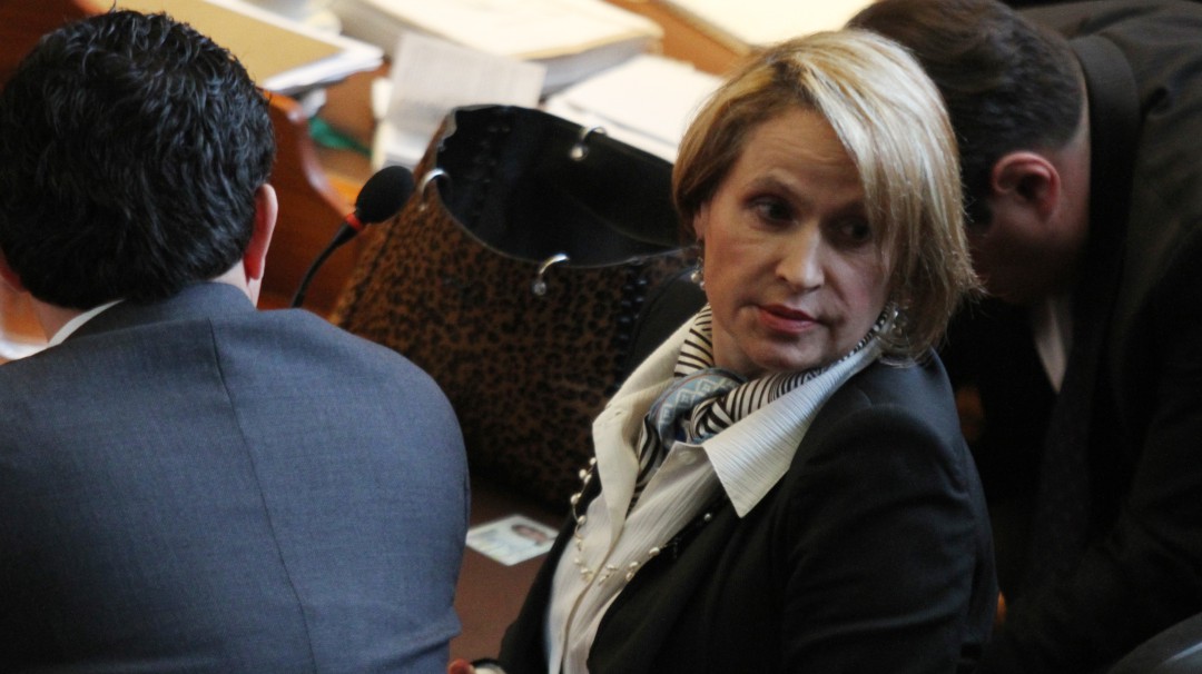 Archivan investigación contra Sandra Morelli por supuestas chuzadas