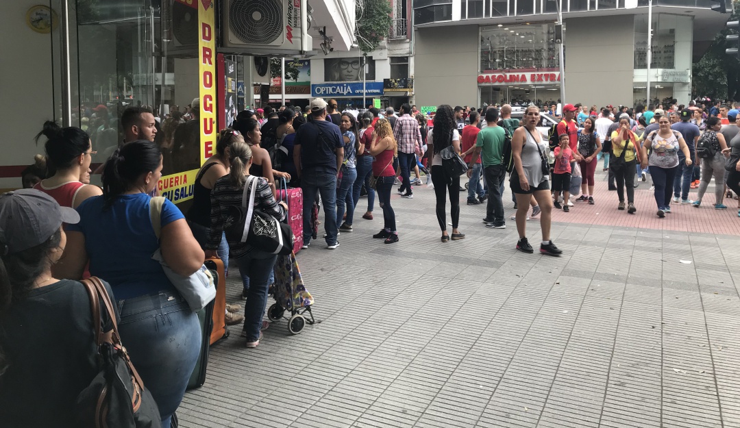 Demanda de venezolanos en comercios de Cúcuta: Fenalco pide a comerciantes preparse para atender demanda de extranjeros
