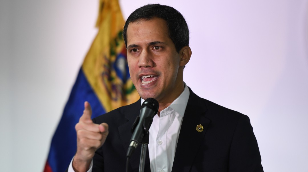 Guaidó promete luchar contra la corrupción de parlamentarios opositores